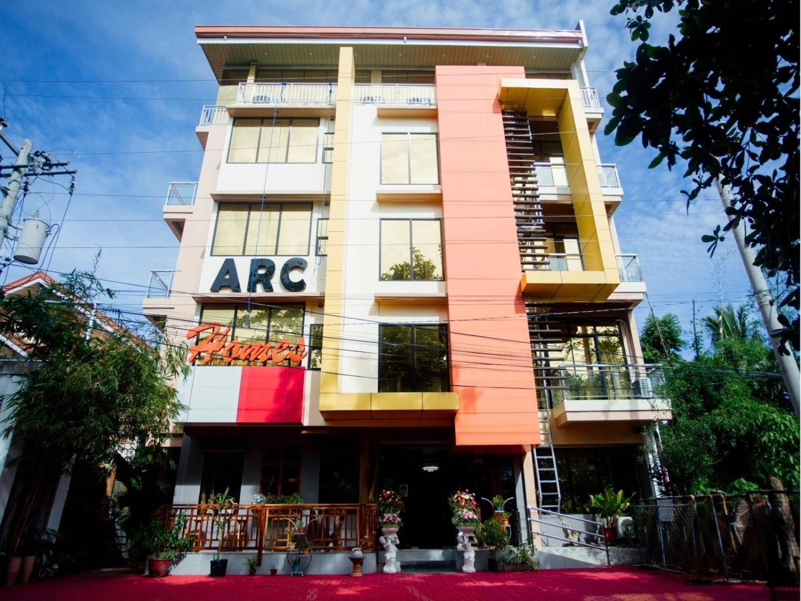 Arc Homes Hotel Panglao Powered By Cocotel Exterior photo