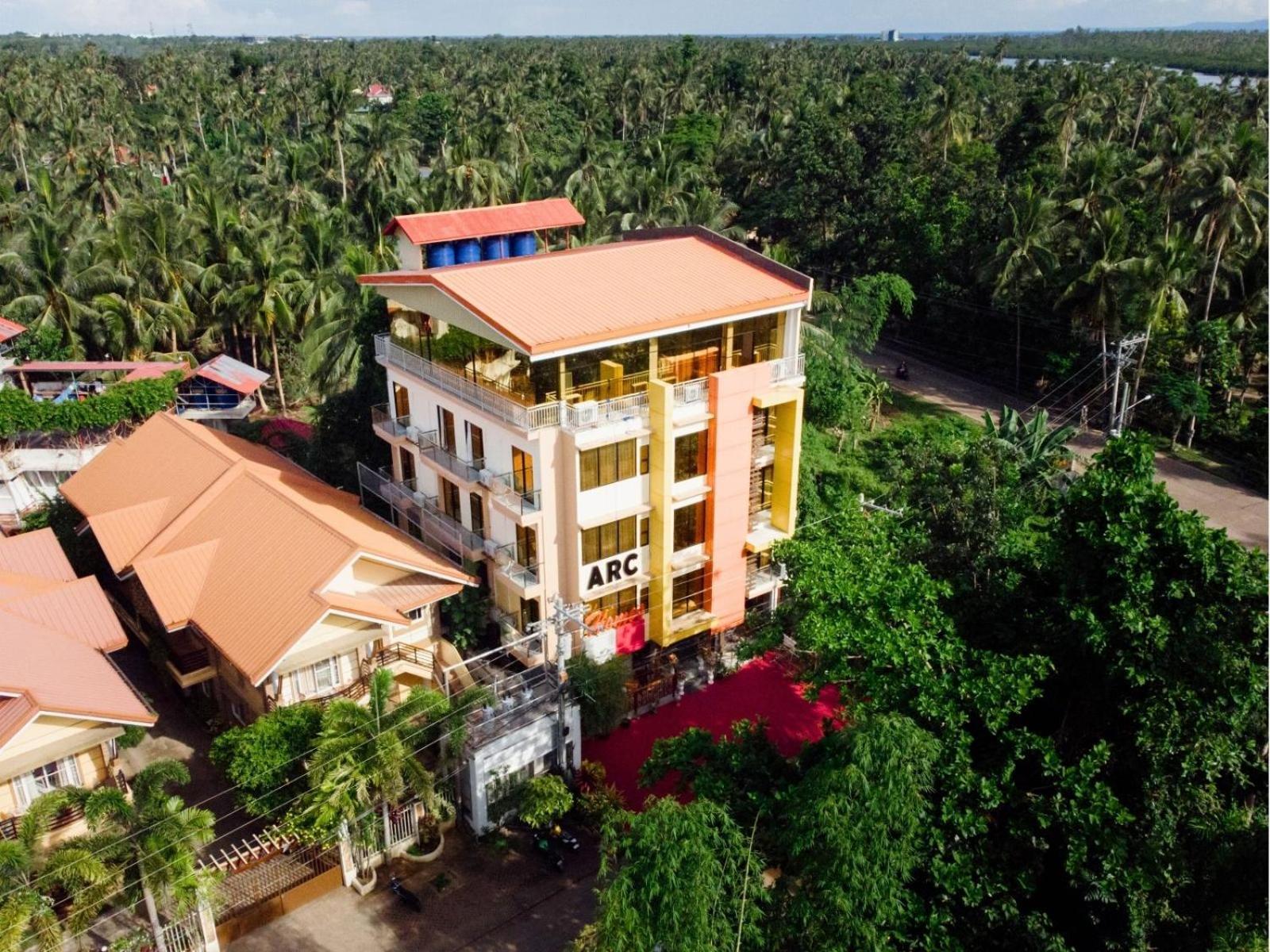Arc Homes Hotel Panglao Powered By Cocotel Exterior photo